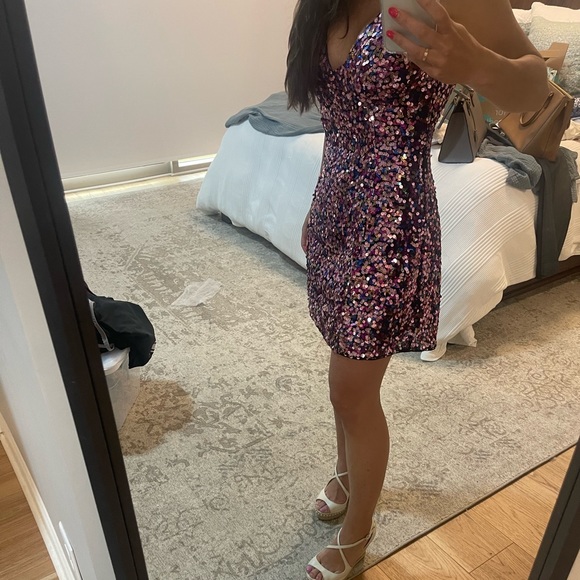 Majorelle pink sequin dress - Picture 3 of 4